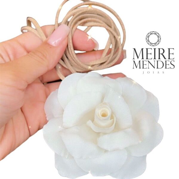 Colar Flor Tecido