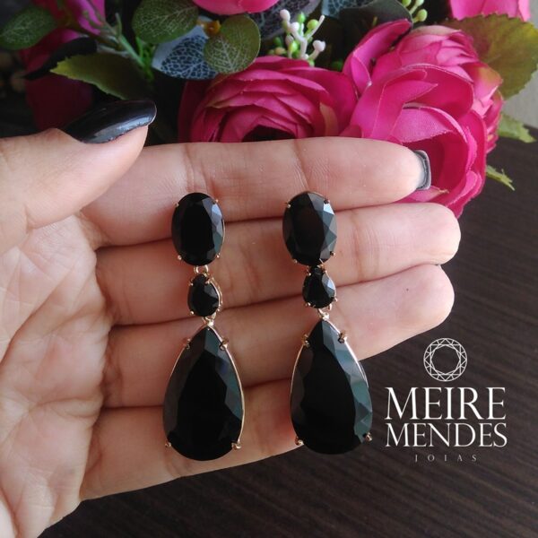 Brinco Gota Negra